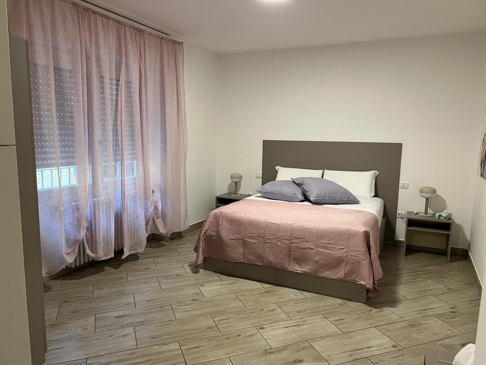 Hotel I Colli Del Garda Lonato Zewnętrze zdjęcie