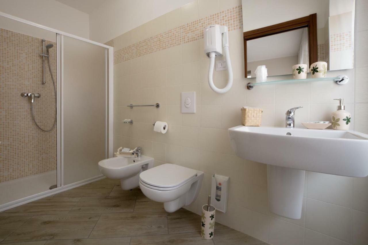 Hotel I Colli Del Garda Lonato Zewnętrze zdjęcie